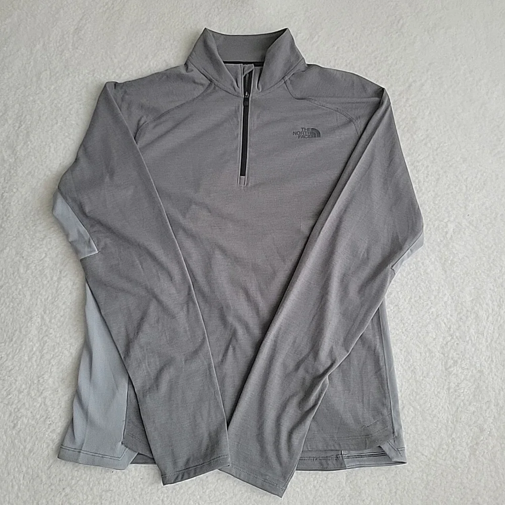 The North Face‎ Jacket Mens Essential 1/4 Zip Pullover Size Medium Breathable